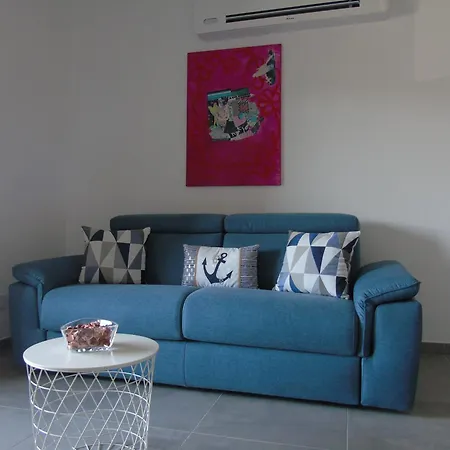 Homiday - Residenza Catucci Апартаменты Пинето
